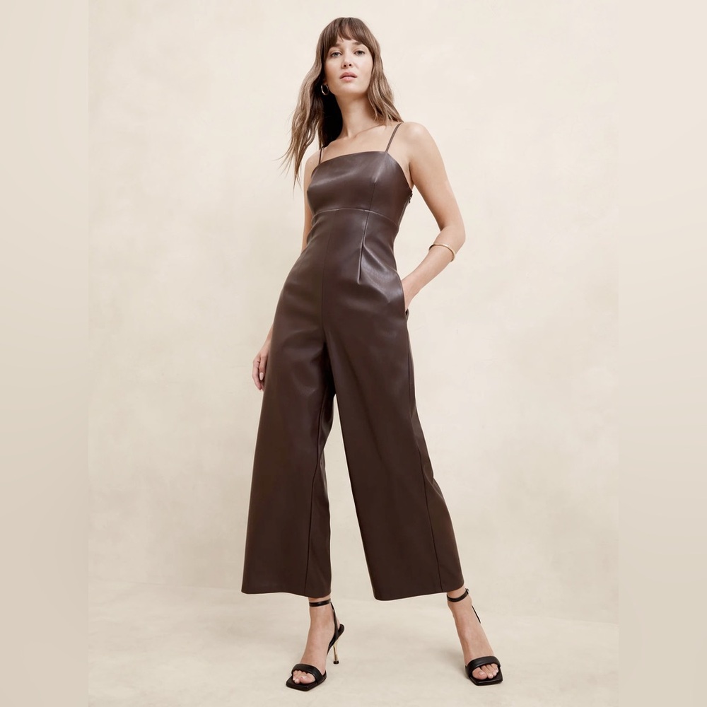 NWT Banana‎ Republic Vegan Leather Jumpsuit Dark Oak 18